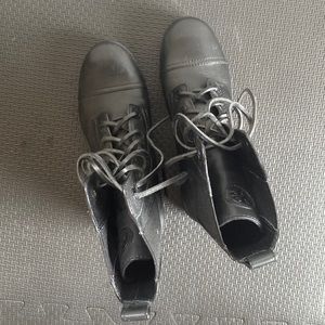 Tory Burch winter boots